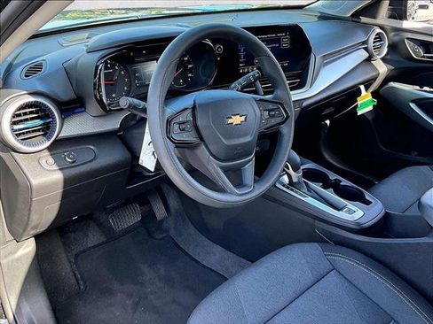 Certified 2026 Chevrolet Trax LS FWD image 14