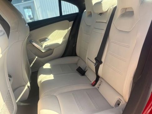 Used 2020 Mercedes-Benz CLA 250 4MATIC image 12