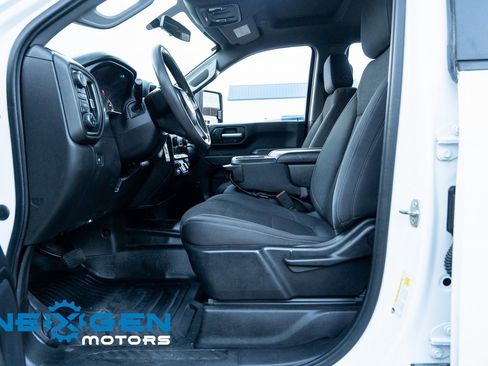 Used 2020 Chevrolet Silverado 2500 W/T image 19