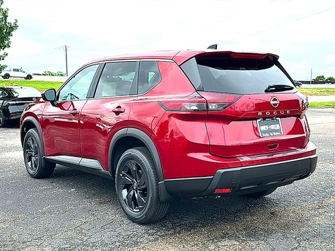 New 2026 Nissan Rogue SV FWD image 6