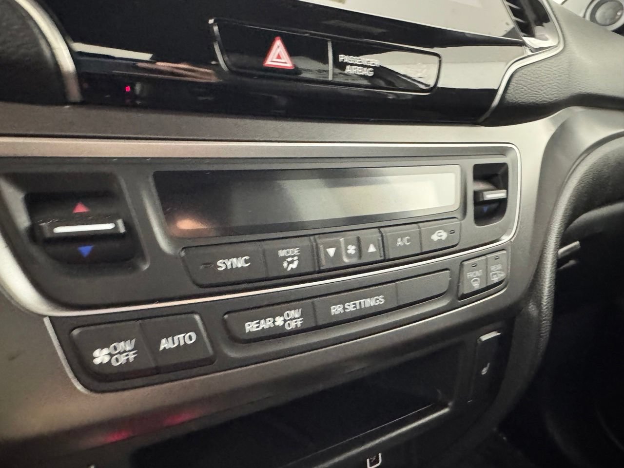 Used 2023 Honda Passport EX-L image 23