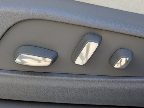 New 2026 Cadillac XT5 Premium Luxury w/ Driver Assist Package image 22