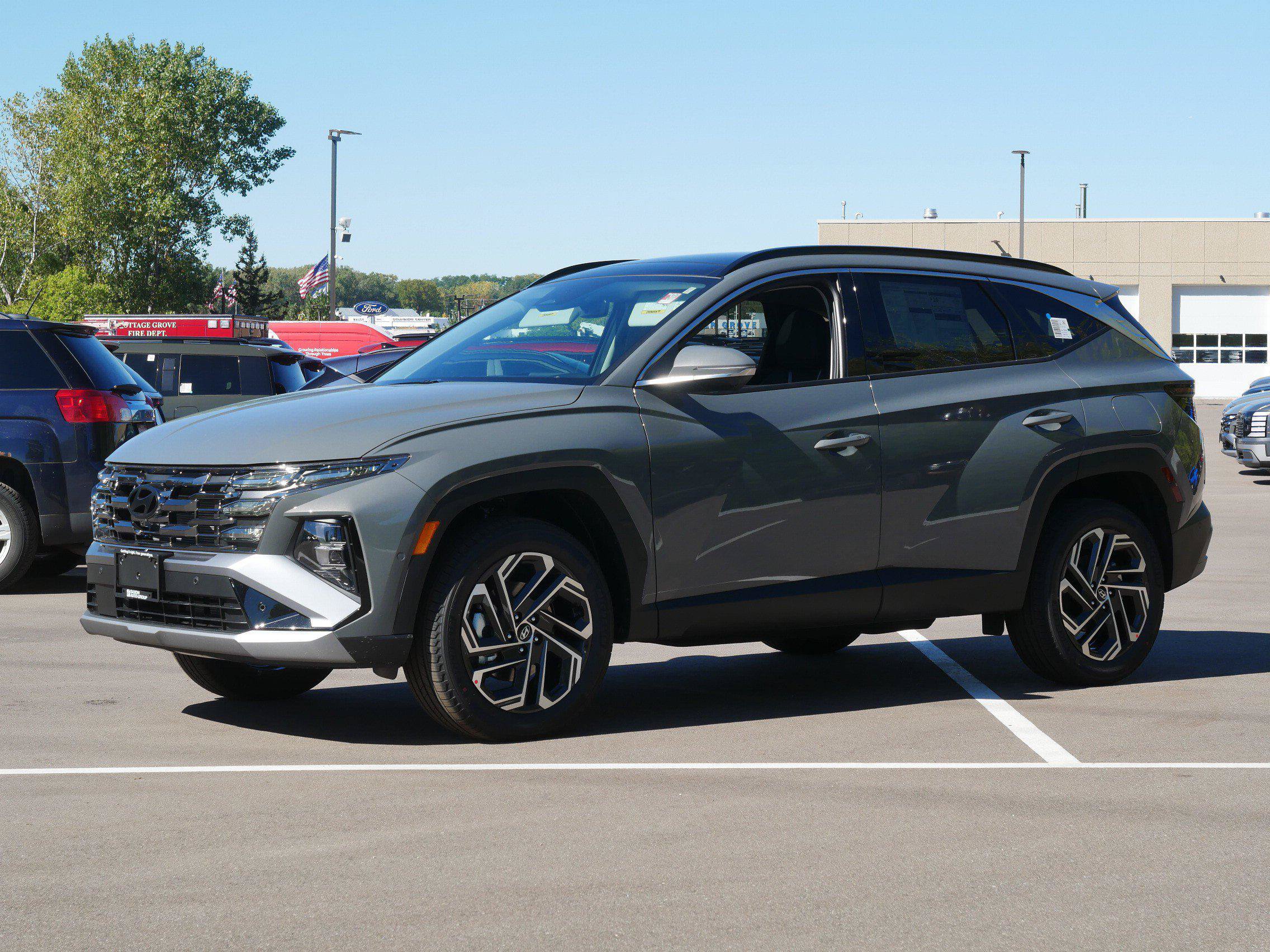 New 2026 Hyundai Tucson Limited AWD/4WD image 2