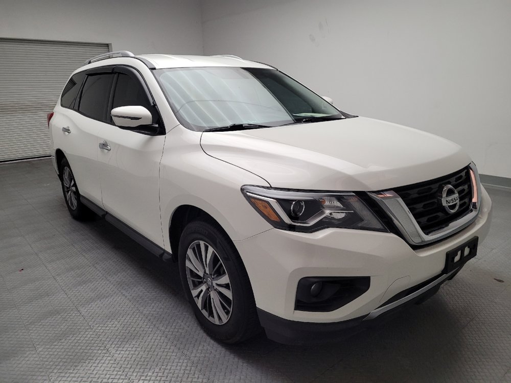 Used 2020 Nissan Pathfinder SV FWD image 13