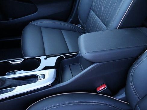 New 2026 Buick Envista Sport Touring FWD image 23