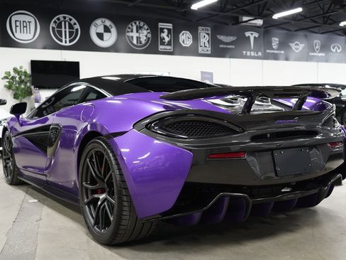 Used 2017 McLaren 570S Coupe RWD image 35