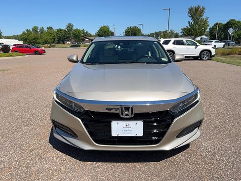 Certified 2018 Honda Accord EX-L image 3