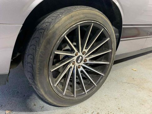 Used 2016 Dodge Challenger SXT image 34