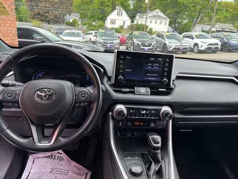 Used 2020 Toyota RAV4 XSE w/ All Weather Liner Package AWD/4WD image 23