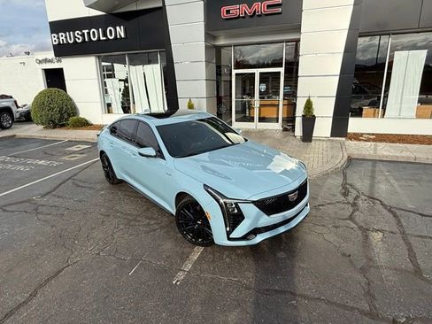 Used 2025 Cadillac CT5 V w/ Technology Package image 73