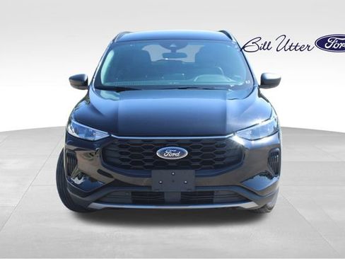 Used 2025 Ford Escape ST-Line FWD image 2