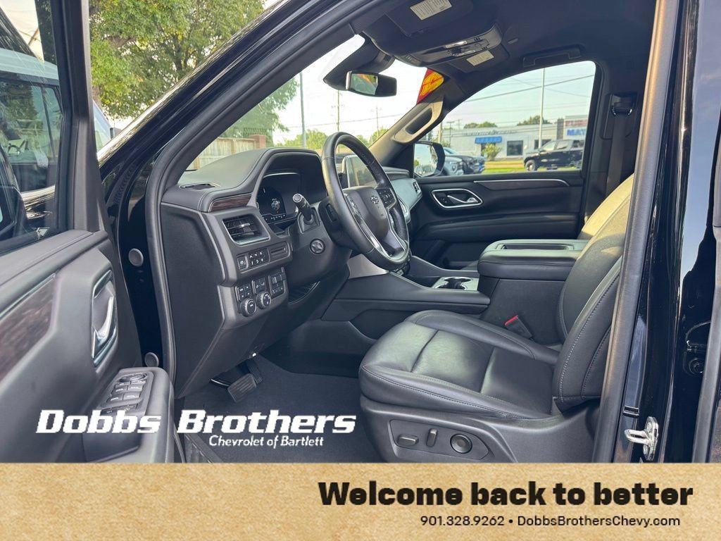 Used 2023 Chevrolet Tahoe Z71 w/ Luxury Package AWD/4WD image 10