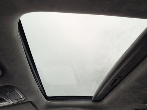 Used 2022 Kia Telluride SX w/ SX Prestige Package image 13