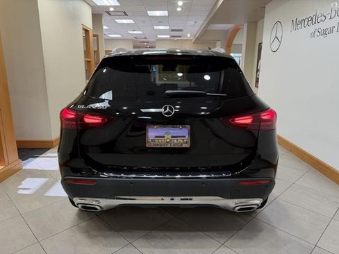 Used 2025 Mercedes-Benz GLA 250 image 4