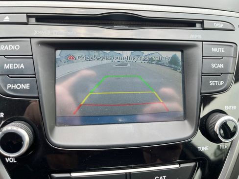 Used 2014 Hyundai Elantra SE w/ Option Group 02 FWD image 28