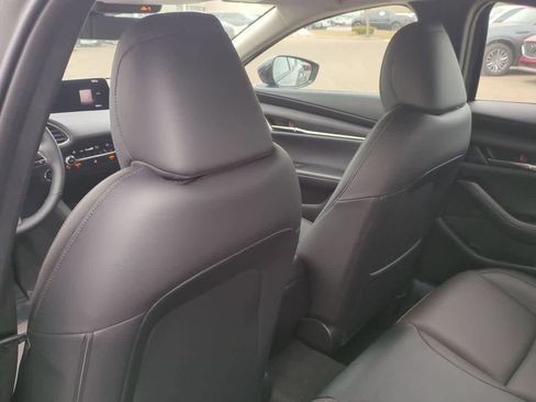 New 2026 MAZDA MAZDA3 2.5 Turbo Sedan w/Premium Plus image 17