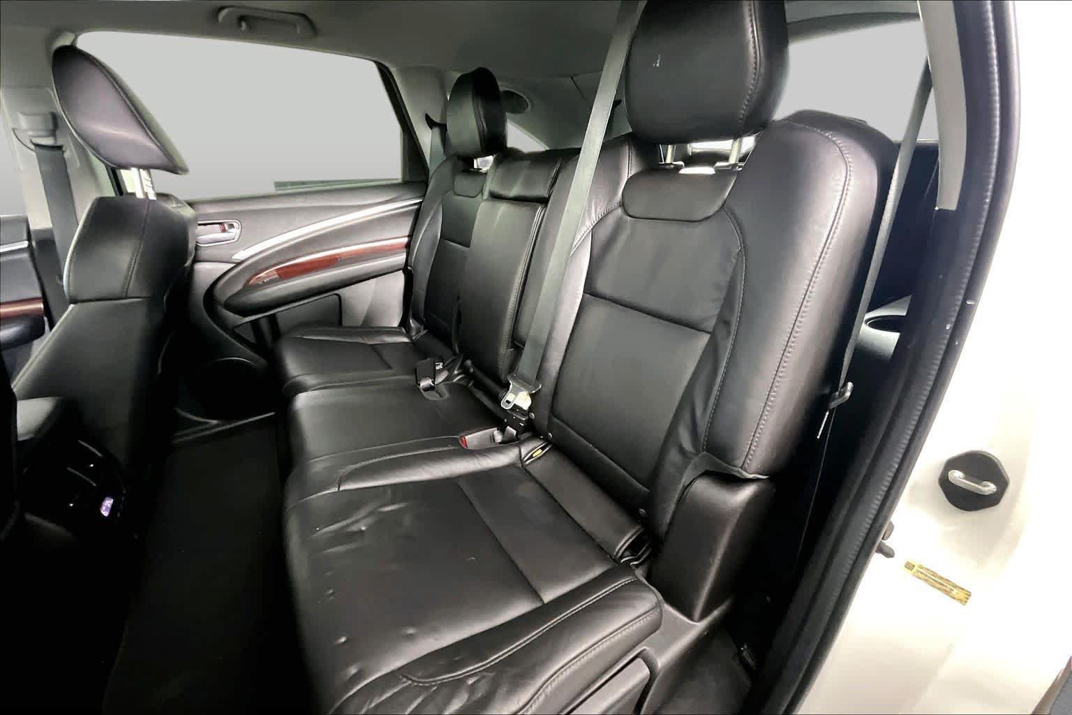 Used 2016 Acura MDX w/ Technology Package FWD image 19