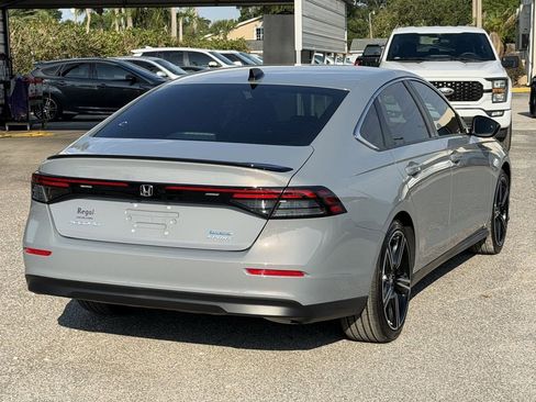 Used 2025 Honda Accord Sport image 5