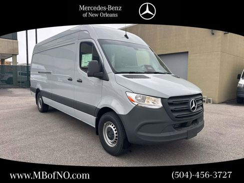 New 2025 Mercedes-Benz Sprinter 2500 image 1