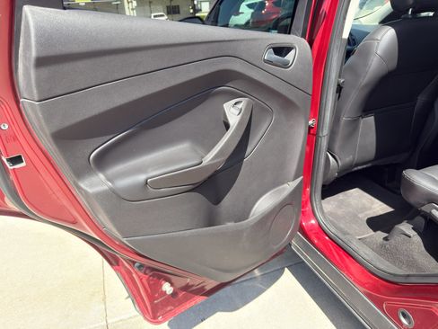 Used 2018 Ford Escape SEL AWD/4WD image 27