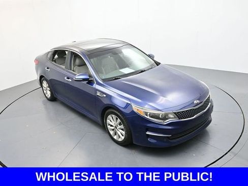 Used 2016 Kia Optima EX w/ Premium Package image 18