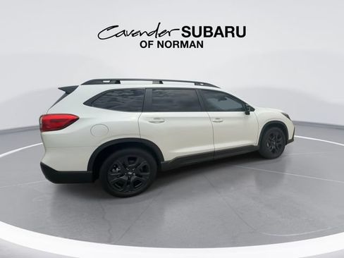 Used 2023 Subaru Ascent Onyx Edition AWD/4WD image 8