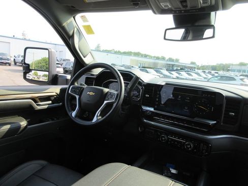 Used 2025 Chevrolet Silverado 2500 LT w/ All Star Edition AWD/4WD image 27