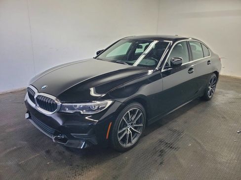 Used 2020 BMW 330i xDrive Sedan w/ Convenience Package image 1