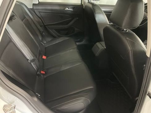 Used 2019 Volkswagen Jetta SEL FWD image 6