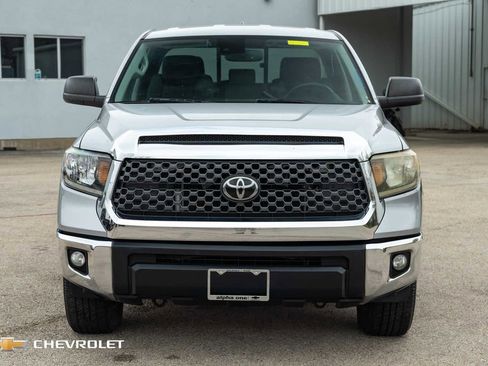 Used 2021 Toyota Tundra SR5 RWD image 2