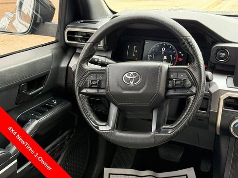Used 2025 Toyota Tacoma SR AWD/4WD image 14