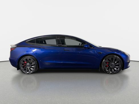 Used 2023 Tesla Model 3 Performance AWD/4WD image 2