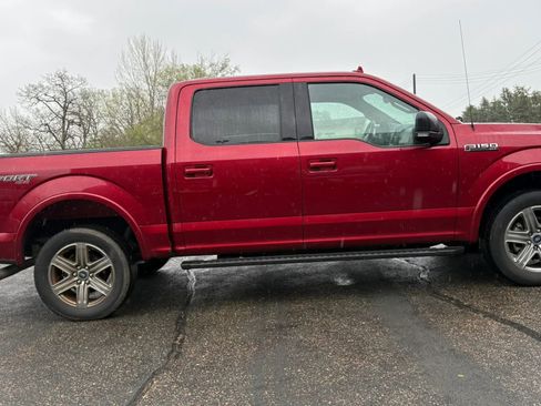 Used 2018 Ford F150 XLT w/ Equipment Group 302A Luxury AWD/4WD image 11