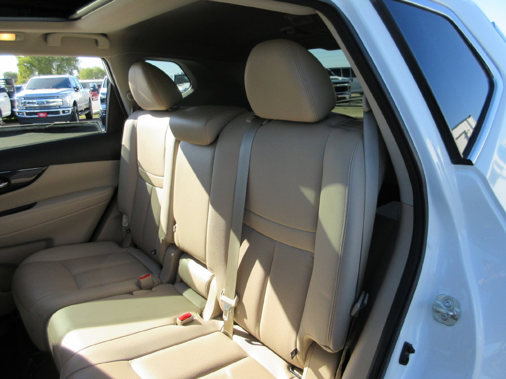 Used 2020 Nissan Rogue SL w/ Premium Package AWD/4WD image 21