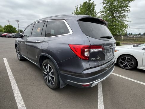 Used 2021 Honda Pilot Elite image 2