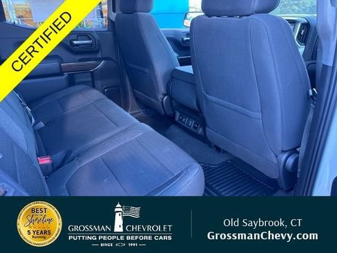 Used 2021 Chevrolet Silverado 1500 RST w/ Z71 Off-Road Package AWD/4WD image 24
