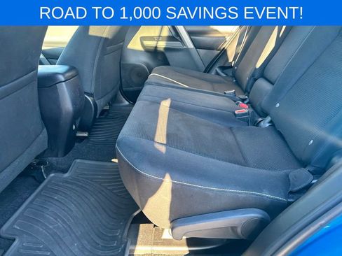 Used 2017 Toyota RAV4 XLE image 18