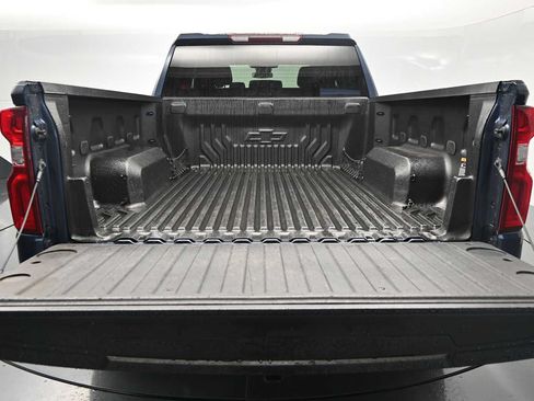 Used 2023 Chevrolet Silverado 1500 RST w/ LPO, Dark Essentials Package AWD/4WD image 7