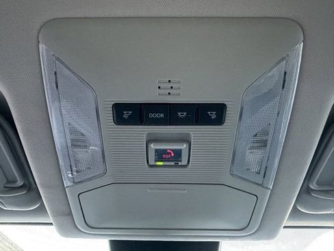 Used 2022 Toyota RAV4 Adventure image 39