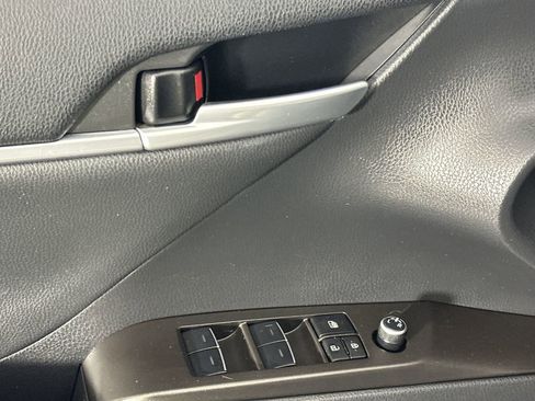 Used 2023 Toyota Camry XSE w/ Navigation Package image 17