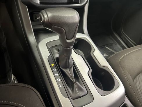Used 2019 Chevrolet Colorado LT w/ LT Convenience Package RWD image 26