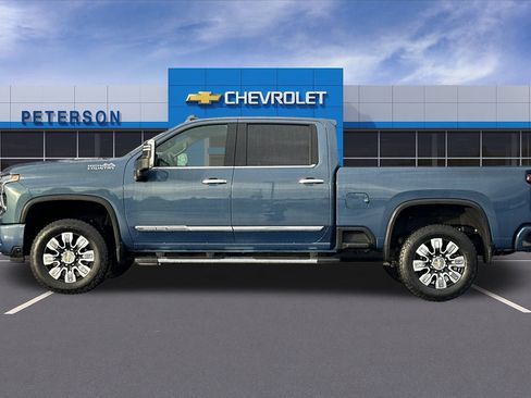 Certified 2025 Chevrolet Silverado 3500 High Country w/ Technology Package image 7