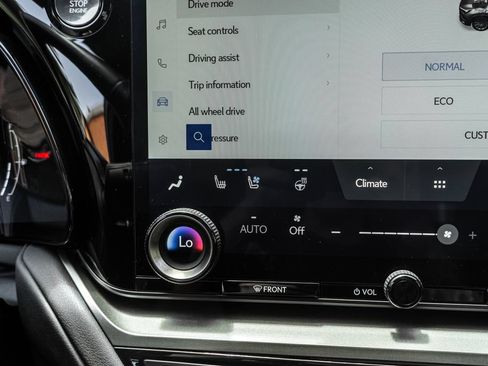 Used 2024 Lexus TX 350 AWD image 8