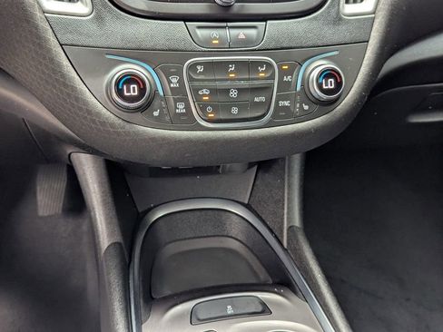 Certified 2022 Chevrolet Malibu LT FWD image 8