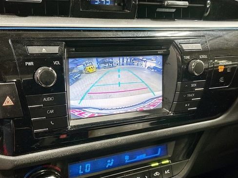 Used 2016 Toyota Corolla S FWD image 10