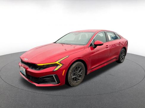 Used 2025 Kia K5 LXS image 3