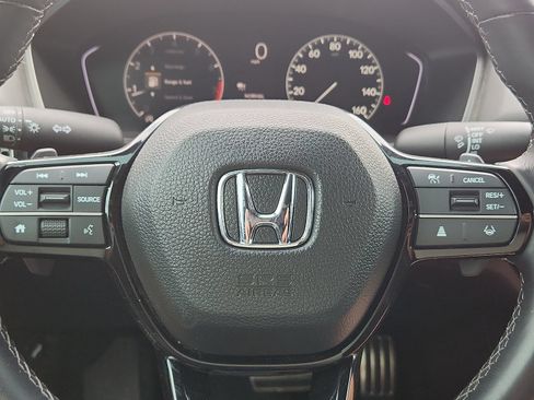 Used 2025 Honda Civic Sport image 25