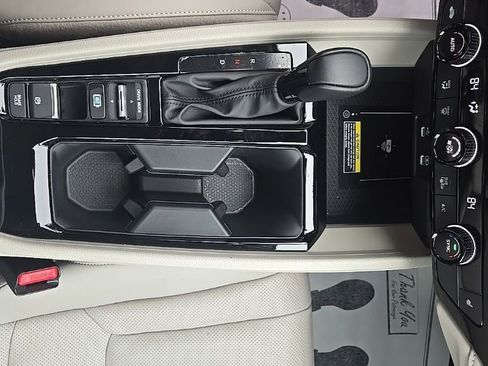 Certified 2025 Honda Accord EX-L image 21