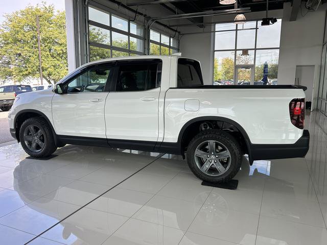 Certified 2023 Honda Ridgeline RTL image 11