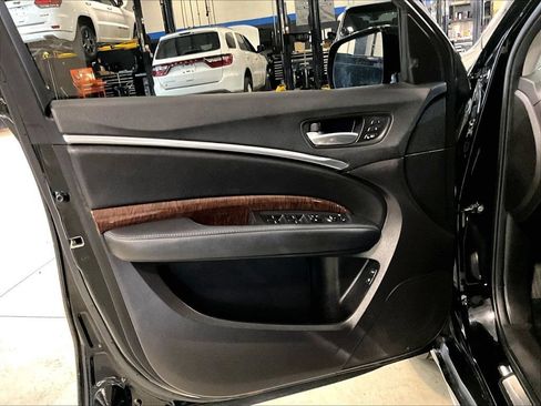 Used 2017 Acura MDX SH-AWD w/ Technology Package image 9